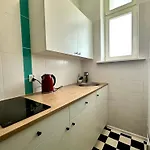 2 Pokojowe Mieszkanie W Centrum & Parking Lägenhet *