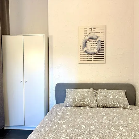 2 Pokojowe Mieszkanie W Centrum & Parking Lägenhet Sopot