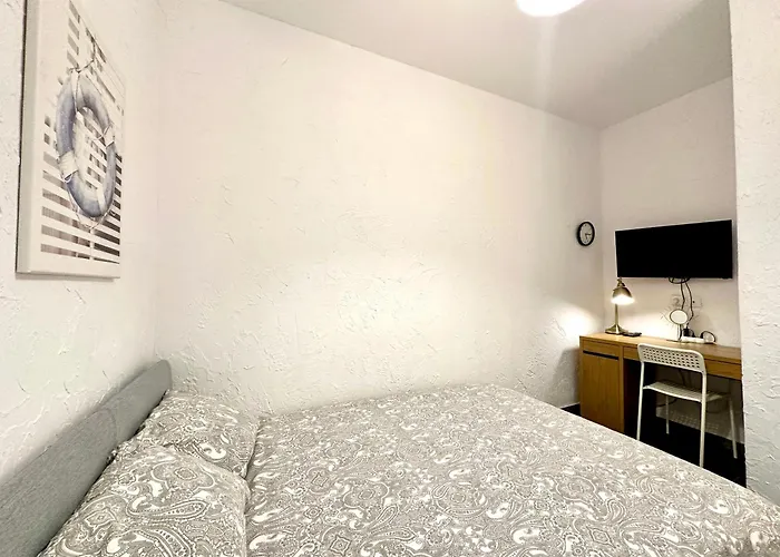 Apartment 2 Pokojowe Mieszkanie W Centrum & Parking