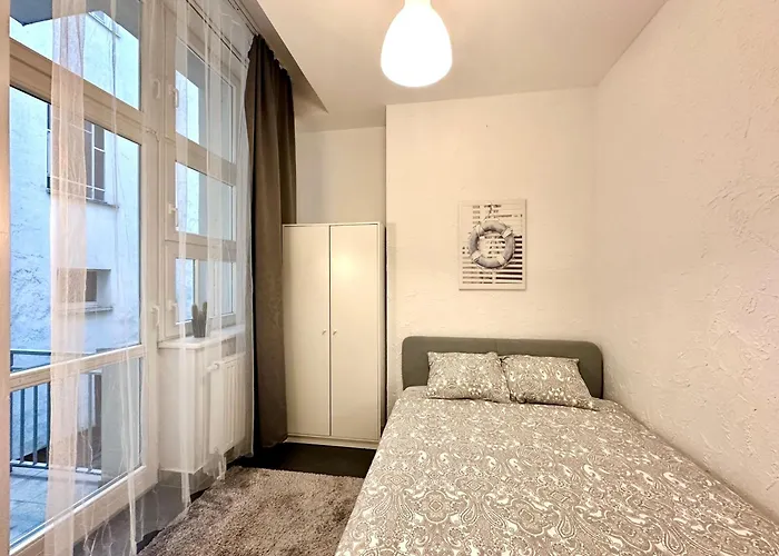 2 Pokojowe Mieszkanie W Centrum & Parking *